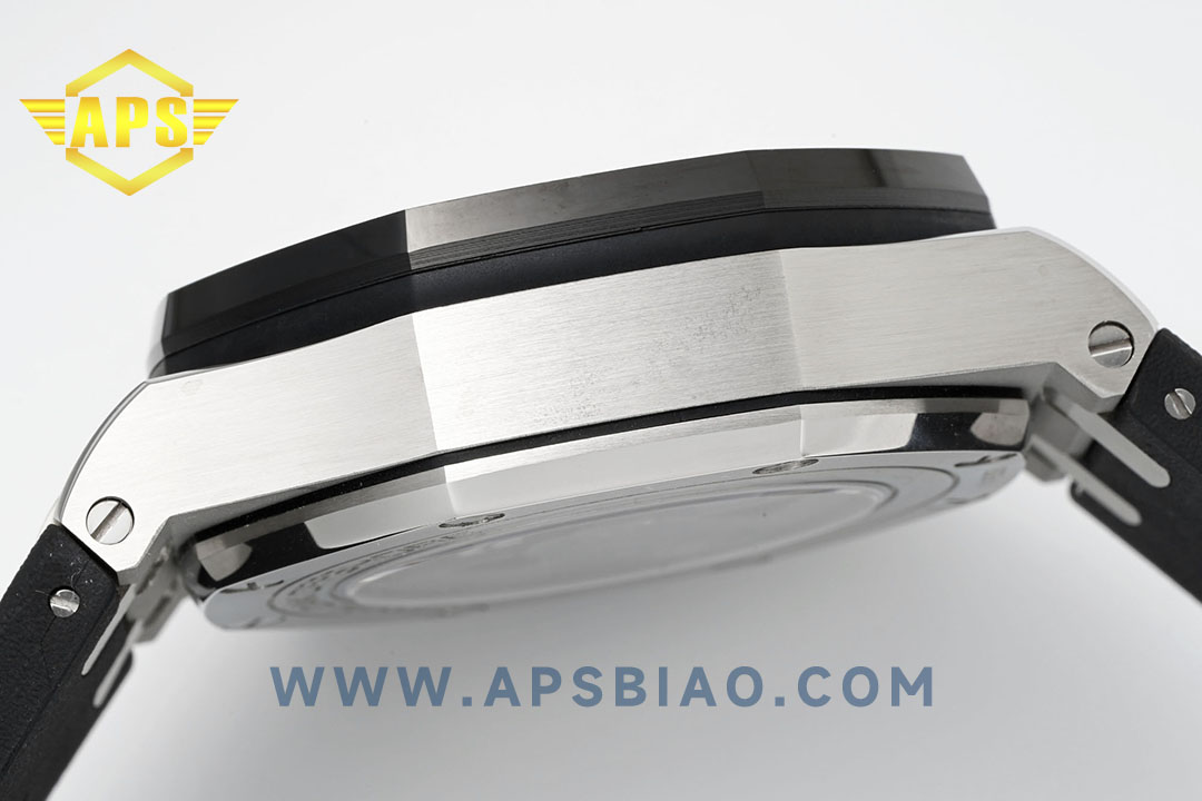 APS厂爱彼皇家橡树离岸型系列26400SO.OO.A002CA.01腕表